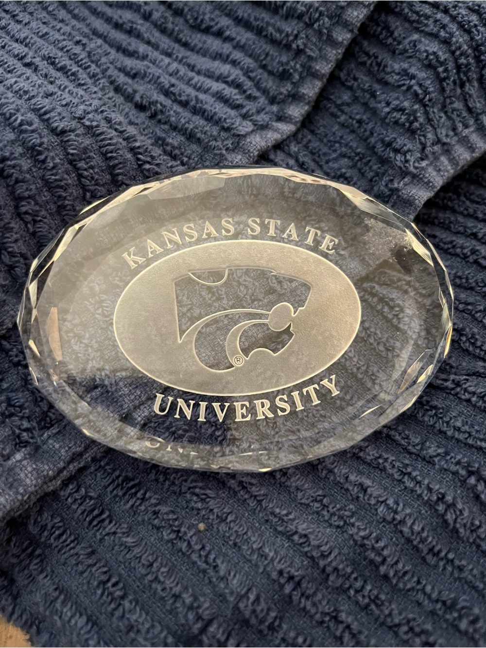 Kansas State University Etched Glass Paperweight - Wildcat Logo